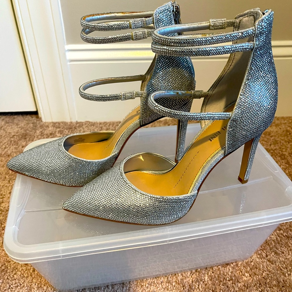 Gianni Bini Silver Heels